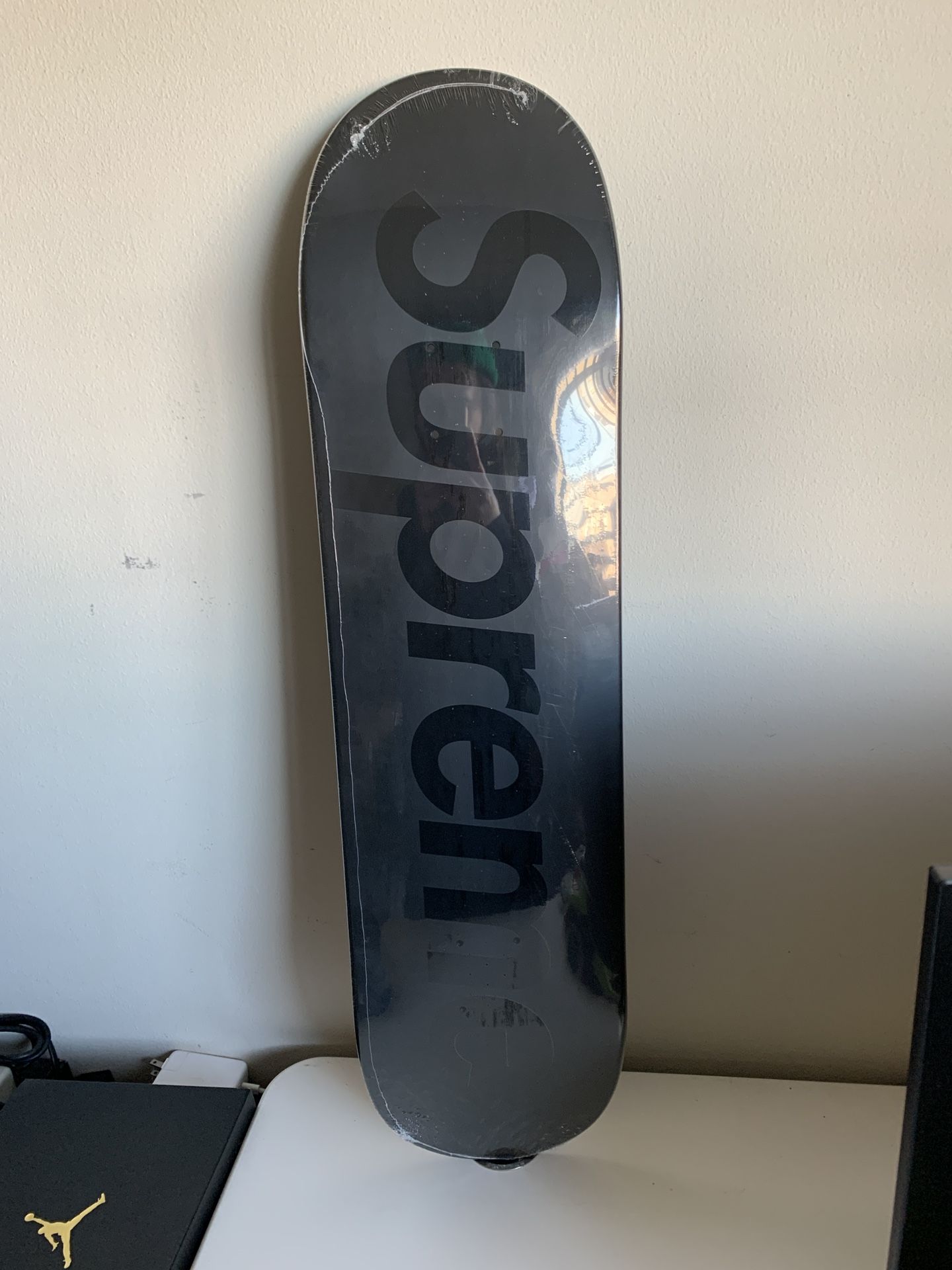 Tonal Box Logo Skateboard Black 8″ Supreme Tonal Box Logo