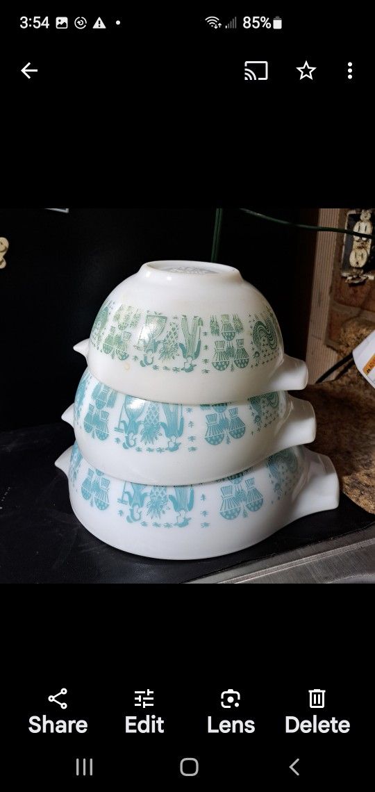 Vintage Bowl Set Of 3
