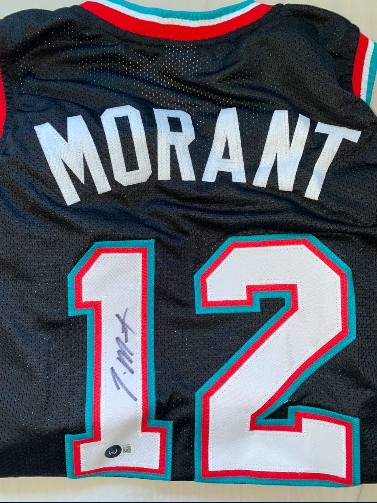 Ja Morant Signed Custom Jersey (Beckett Authentication)