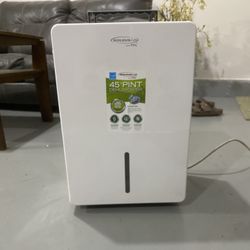 Dehumidifier 