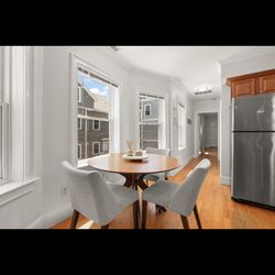 Dining Set (4 Chairs)