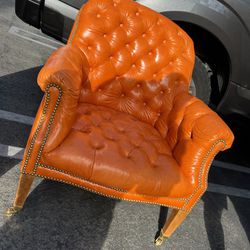 Vintage Tufted Leather Chair