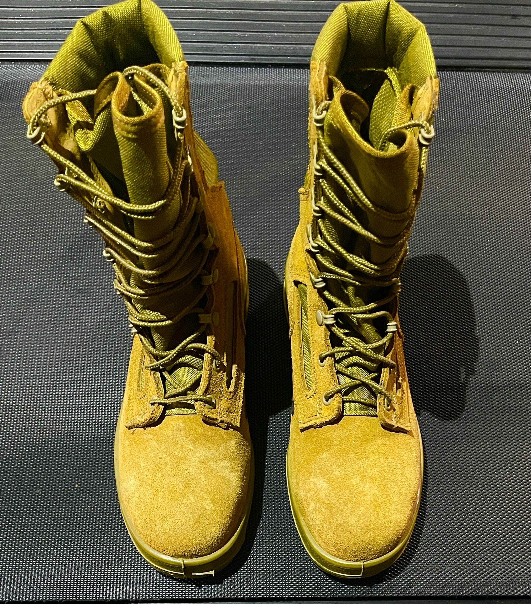 Belleville Combat Boots Size 9