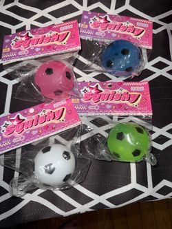 Soccer ball slow rise squishy