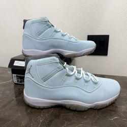 Air Jordan 11, Men’s Size 12