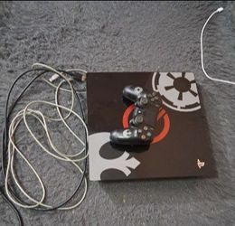 PS4 Pro Star Wars Limited Edition
