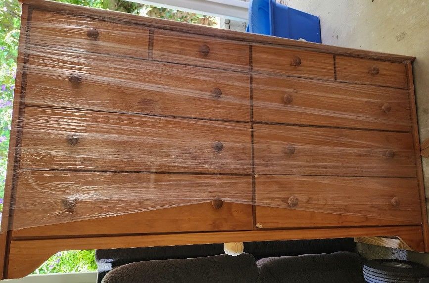 Wood Dresser