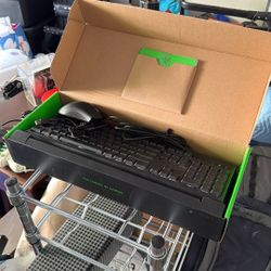 Razer Chroma Gaming Keyboard And Mouse