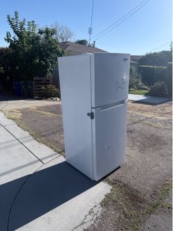 Free fridge