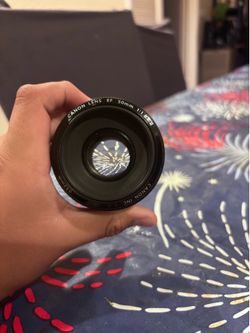 Canon EF 50mm f/1.8 STM Lens – Excellent Condition