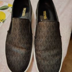 Women's Michael Kors Slide Ons