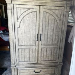Closet Armoire 