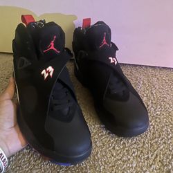 Air Jordan 8 Playoff 2023