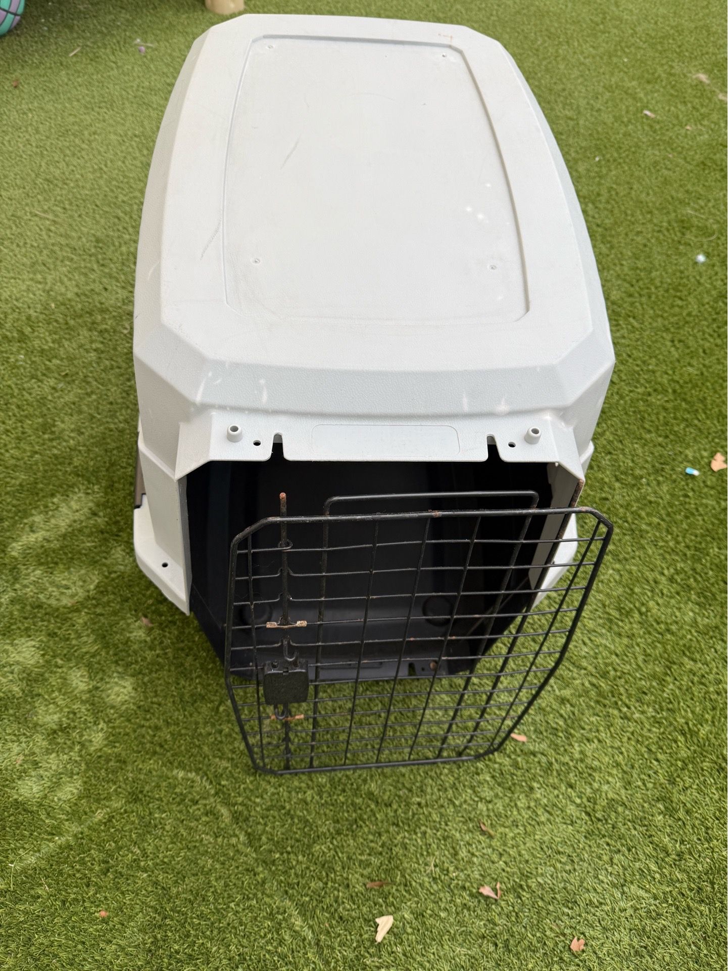 XL Dog Crate