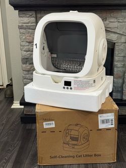 Premium Self-Cleaning Cat Litter Box – NEW – No Scooping