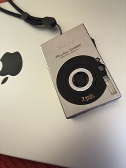 Canon Powershot SD1000 ELPH Camera