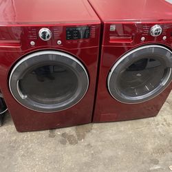 Kenmore Washer And Kenmore Eléctric Dryer 