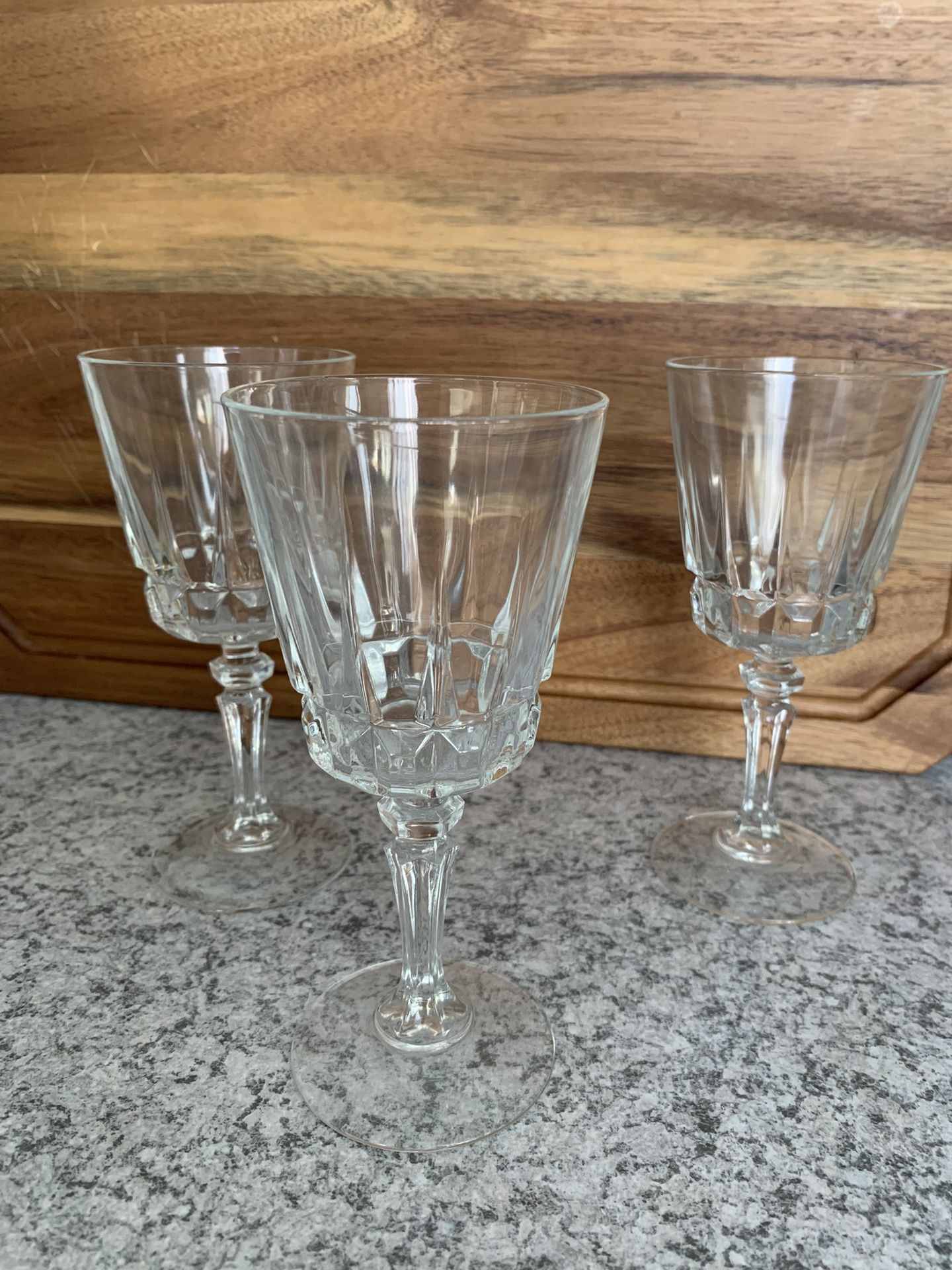 Crystal Like Wine Glasses (16) - Small