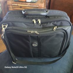 Kensington Contour Rolling Briefcase