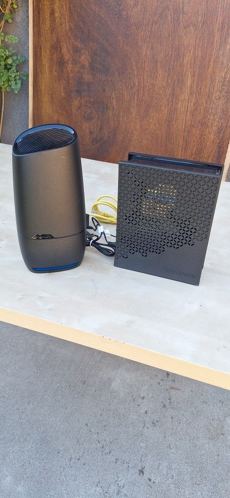 Spectrum Cable Modem EU2251 & WiFi 6 Router