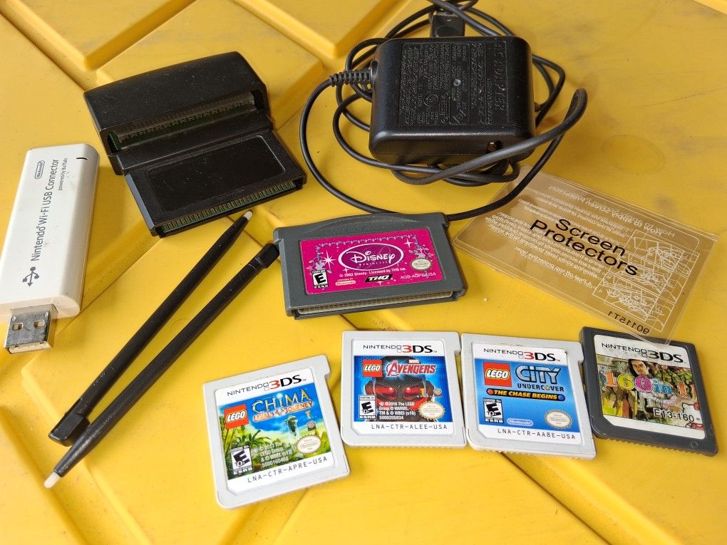 Misc. Handheld Nintendo Accessories