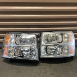 OEM 2007-2013 Chevy Silverado  Headlights Left/Right