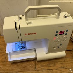 Sewing Machine 