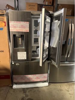 Box French door showcase Samsung stainless steel