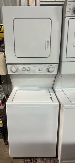 24’’ Whirlpool Stackable Washer And Dryer