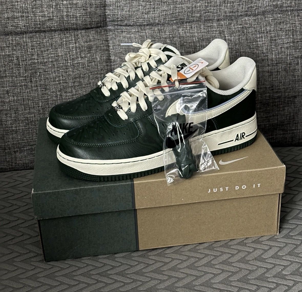 Nike Air Force 1 Low LAAMS Please Post Bills