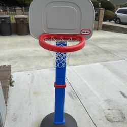 Basket Ball Court Hoop$25
