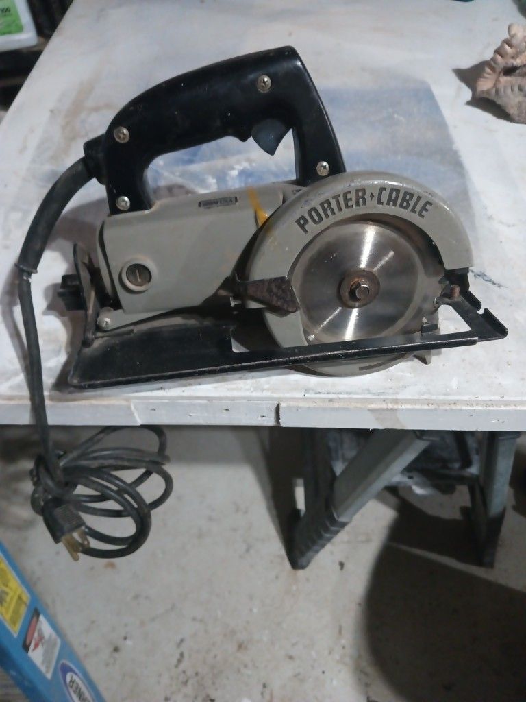 Worm Drive Saw
