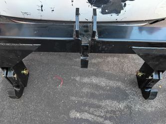 Vehicle Trailer Hitch Receiver Mount