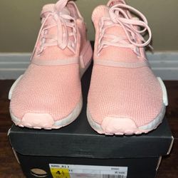 Nmd Adidas Size 4.5