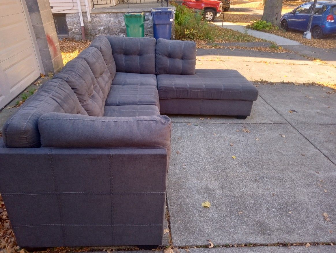 Ashley 2 Piece Gray Sectional Sofa (Free Local Delivery)