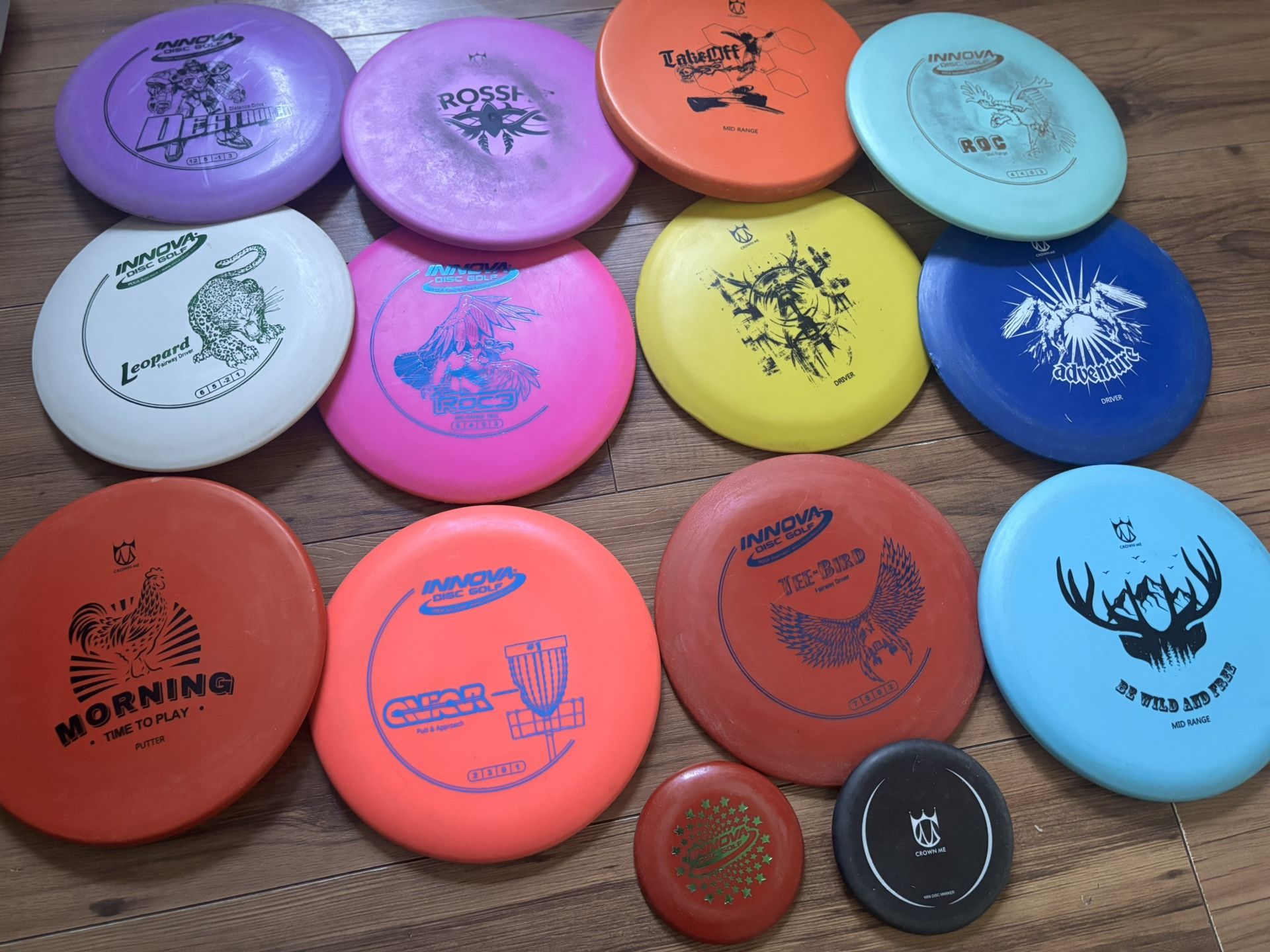 Disc Golf Set for Sale! ⛳️ 12 Discs + Bag OBO