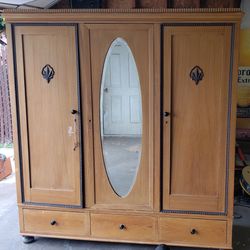 Antique 3 Door Wardrobe Armoire