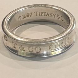 Tiffany &Co Ring 