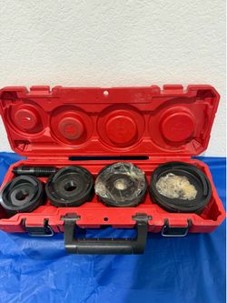 Milwaukee 49-16-2695 EXACT 2-1/2" to 4" Knockout Set