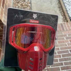 Supreme goggles shop for sale