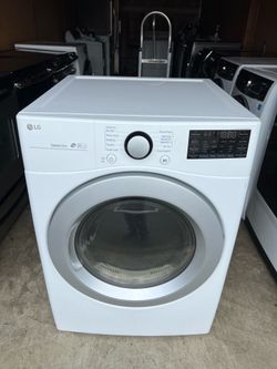 Beautiful dryer in excellent condition; everything works well. Comes with a 30-day warranty.