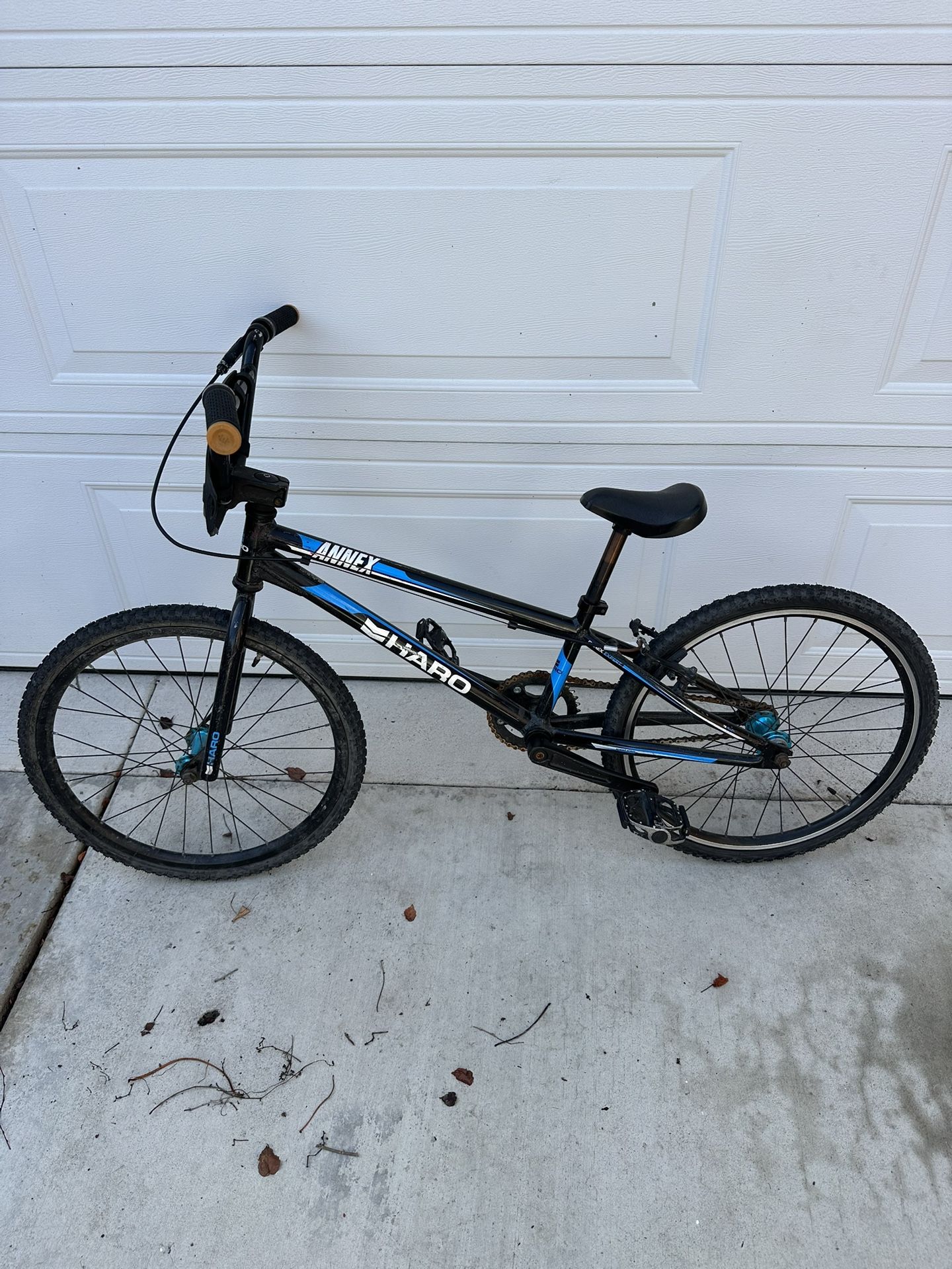 PRICE DROP - 2016 Haro Annex Expert