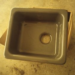 KOHLER PORCELAIN SINK