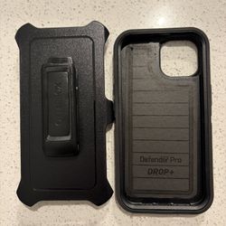 iPhone 15 Otterbox Defender Pro Case 