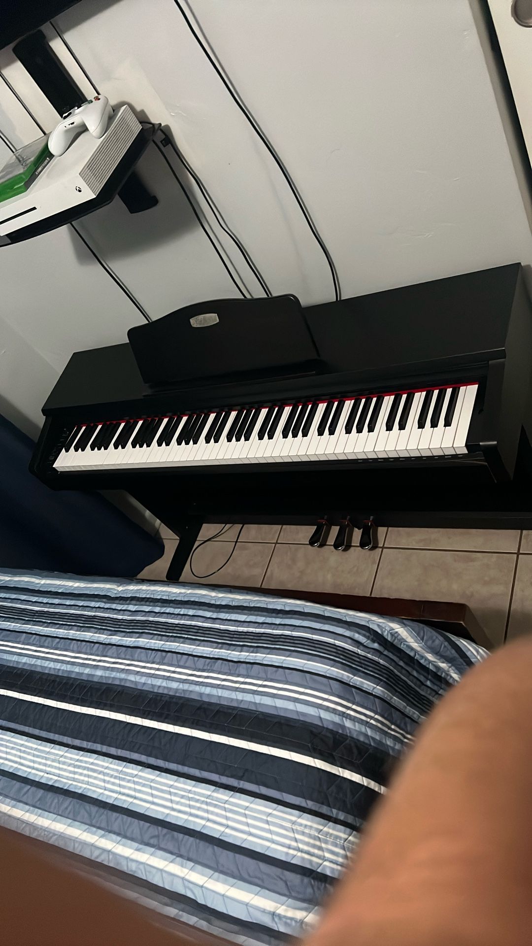 PIANO VISCOUNT FOR SALE AFFORDABLE