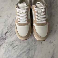 Time And Thru Memory Foam Shoes Size 11