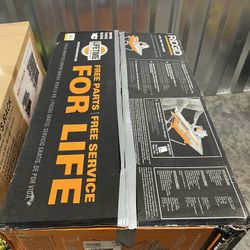 RIDGID 12 Amp 8 in. Blade Corded Wet Tile Saw with Extended Rip