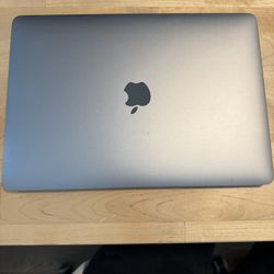MacBook Pro (13-inch, 2017, 8gb Ram, 256gb Storage