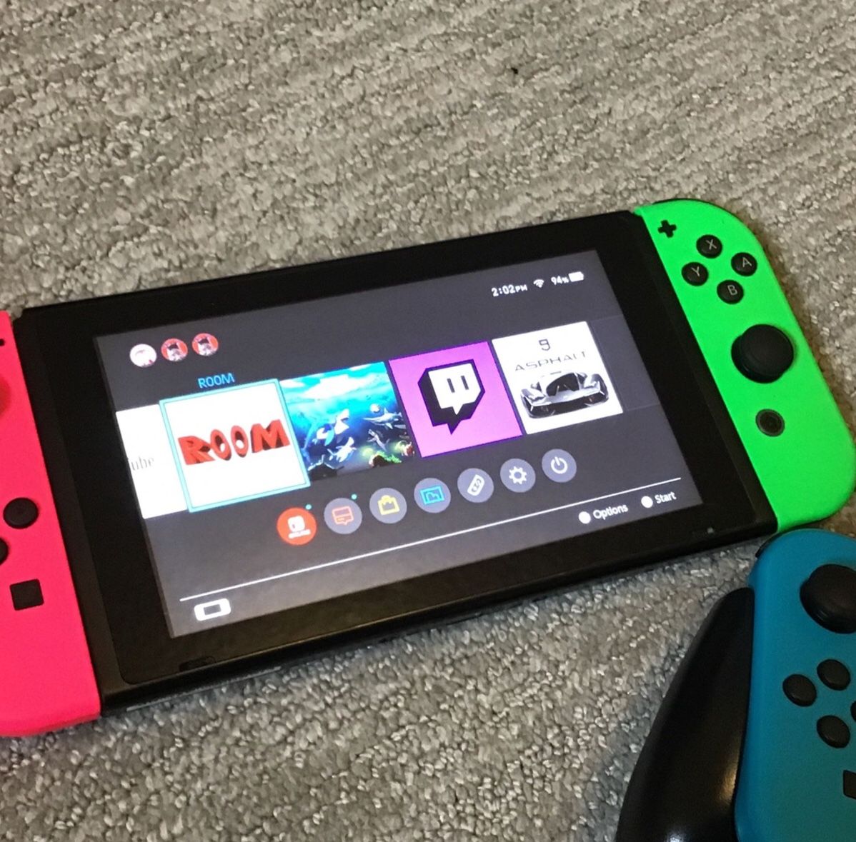 Nintendo Switch 