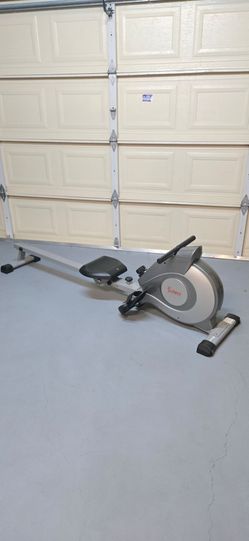 Sunny Health & Fitness Magnetic Rowing Machine